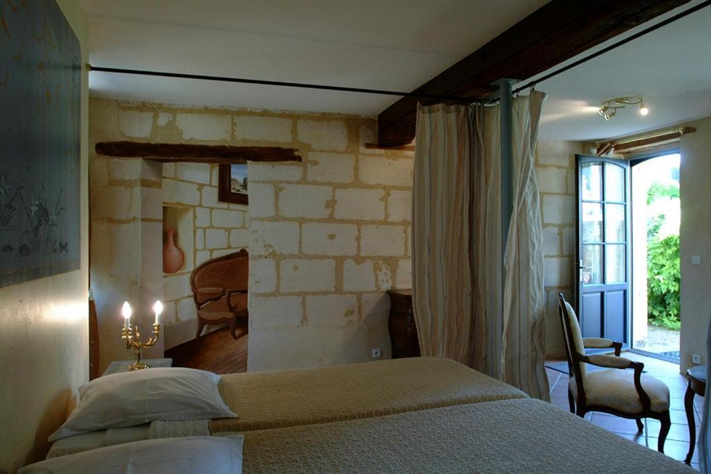 Thouarcé Chambres D'Hotes Le Clos Des 3 Rois חדר תמונה